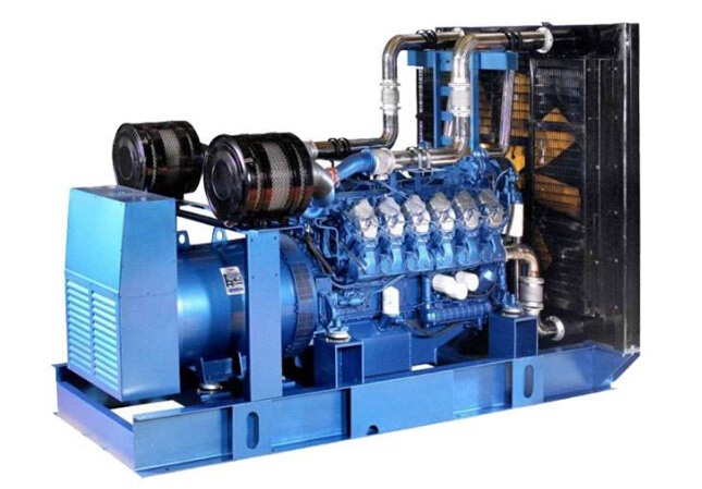 宾川康明斯30kw小型柴油二手发电机组 宾川康明斯30kw小型柴油二手发电机组